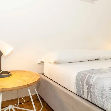 Book Now! Apt X4 A Few Steps From Valentino's Park 公寓