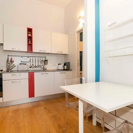 Book Now! Apt X4 A Few Steps From Valentino's Park 公寓 都灵