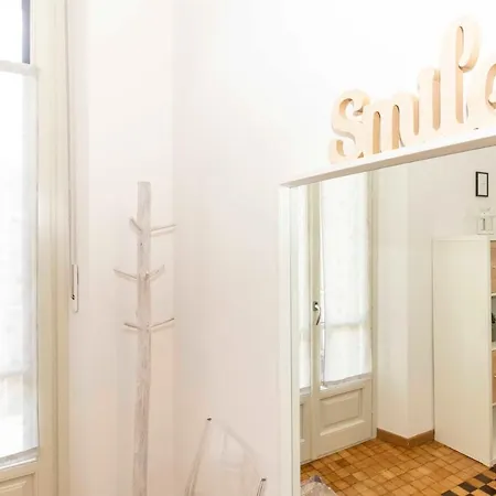 Book Now! Apt X4 A Few Steps From Valentino's Park Apartment