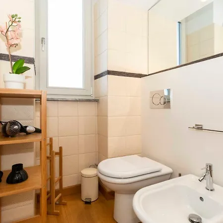 Book Now! Apt X4 A Few Steps From Valentino's Park Turin